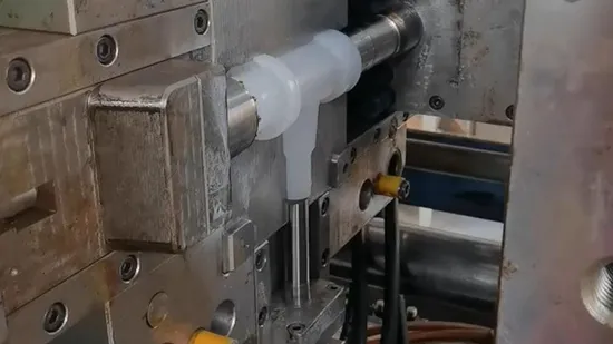 プラスチックイコールティーモールド PVC PPR T